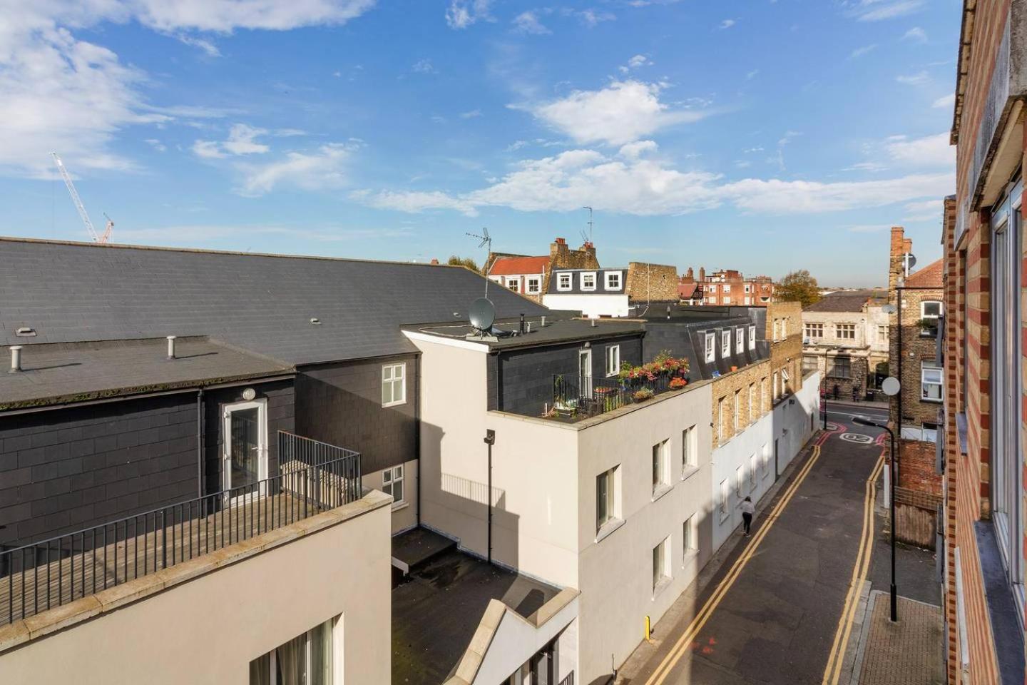 Modern 2 Bedroom Apartment In Homerton London Exterior foto